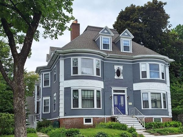 23 Germain St, Worcester, MA 01602