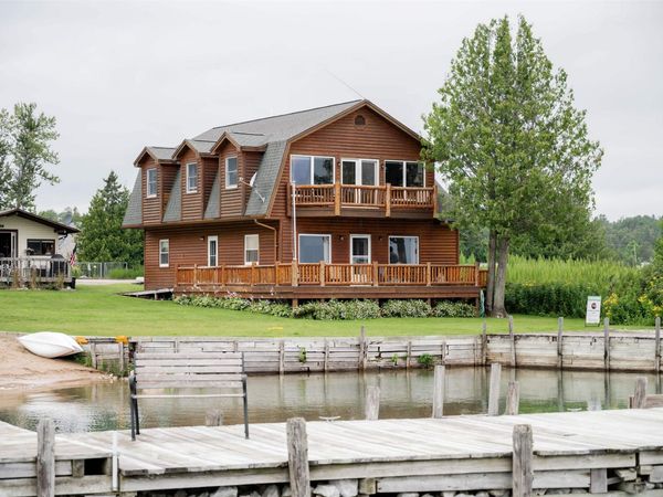 148 Huron N, Detour Village, MI 49725