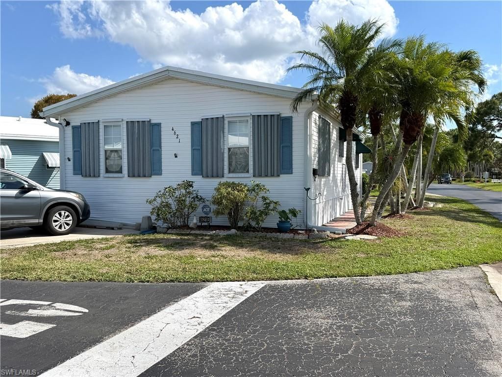 4621 Liberty Ln E, Estero, FL 33928 Photo