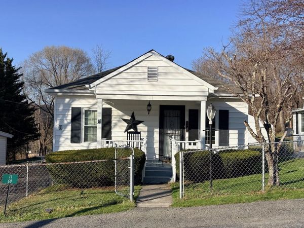 71 KINGSTOWN LN, HOT SPRINGS, VA 24445