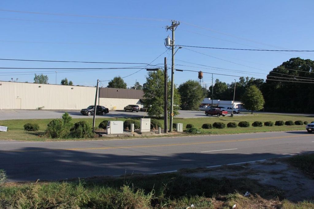 00 Brentwood Drive Photo 4