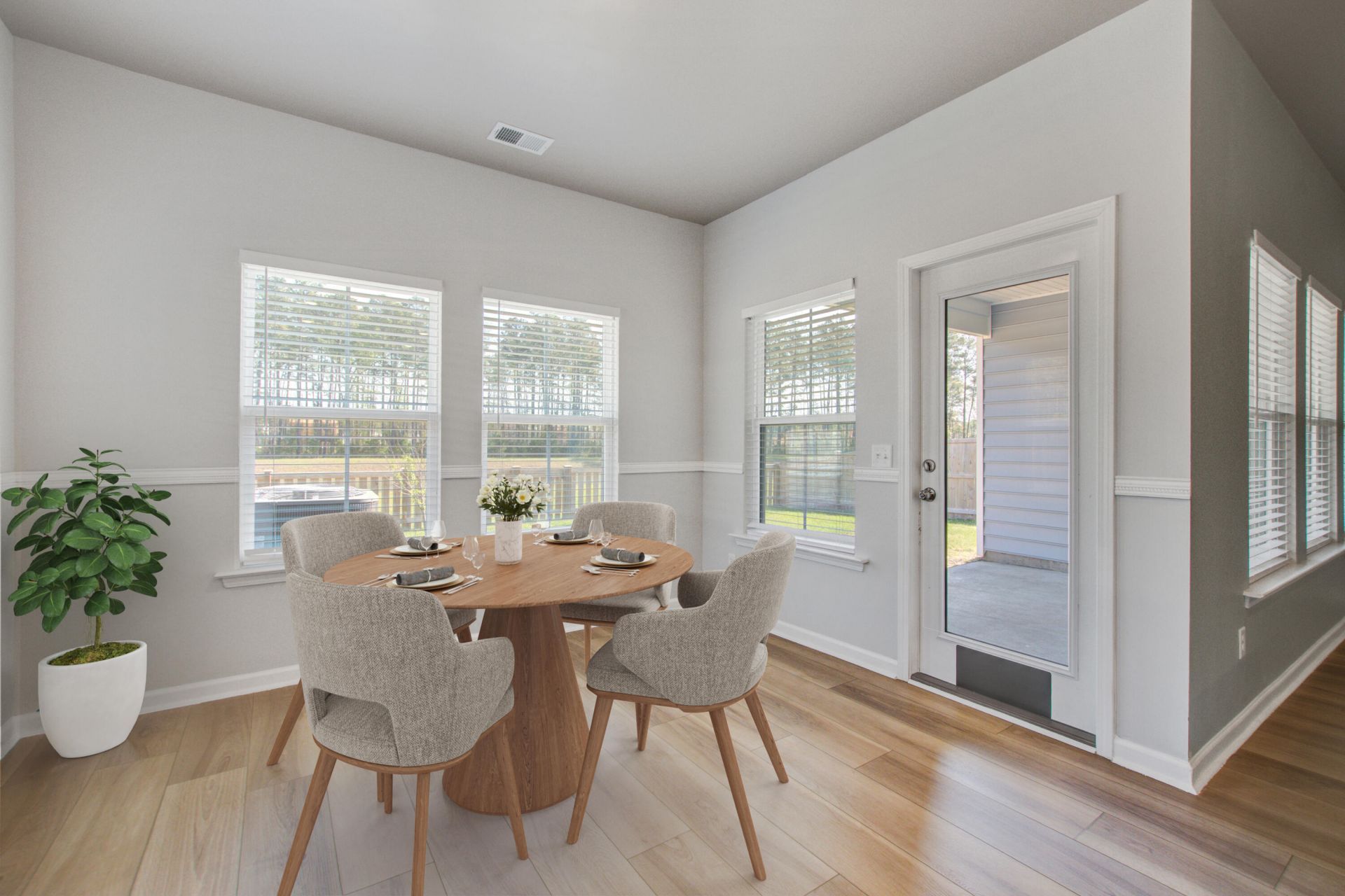 424 Water Orchid Way Photo 9