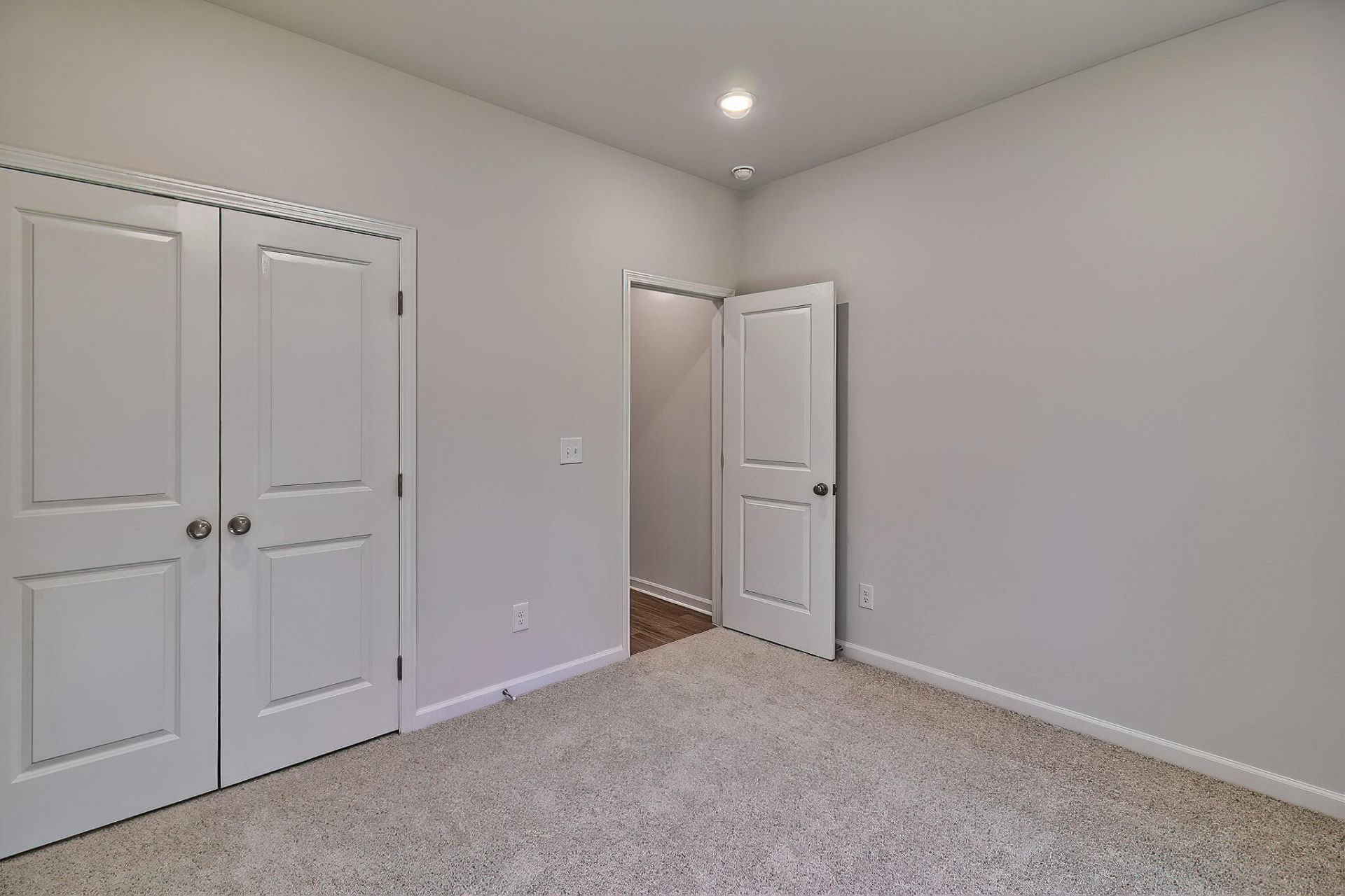 225 Trotter Lane Photo 26