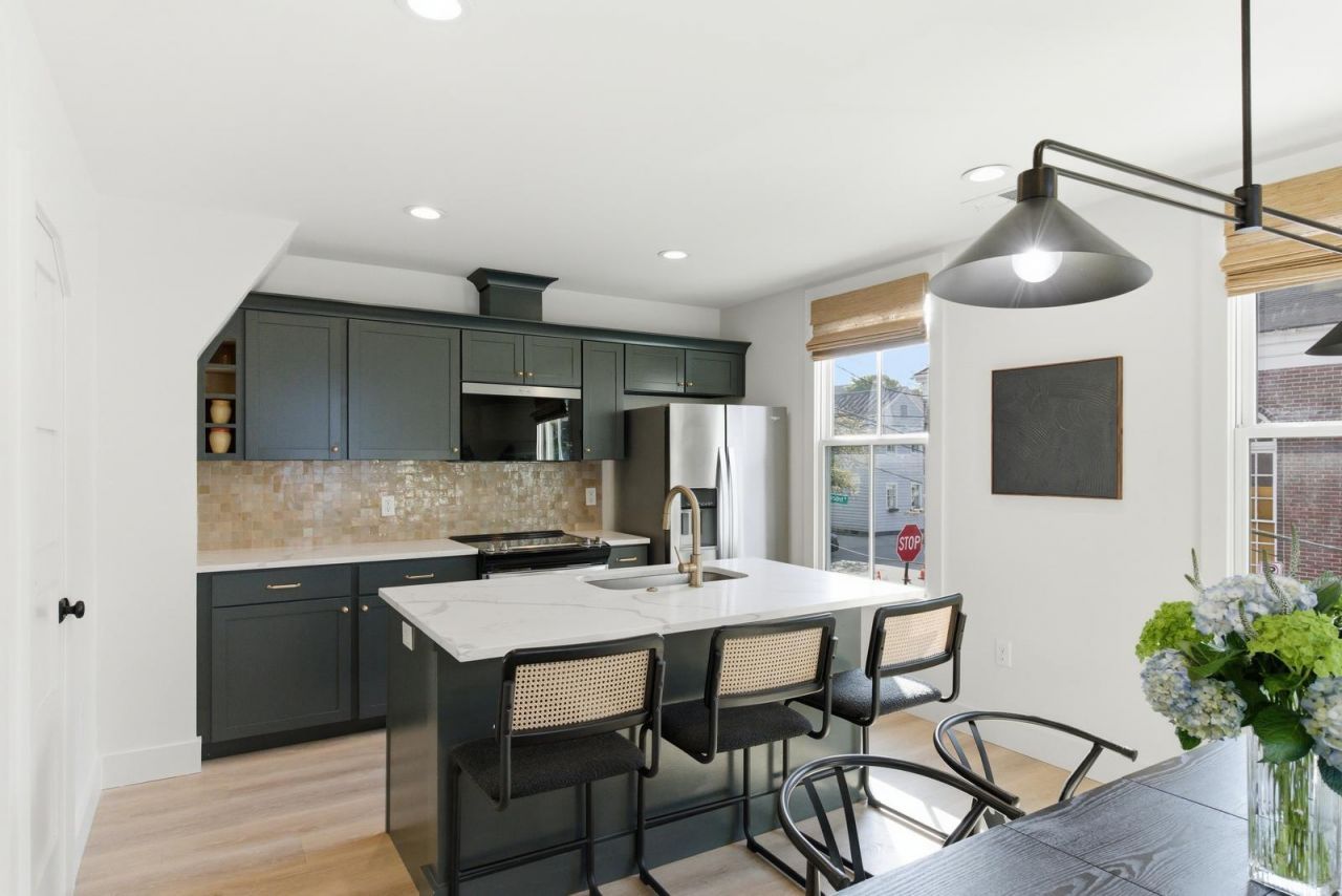 4 President Place Photo 14