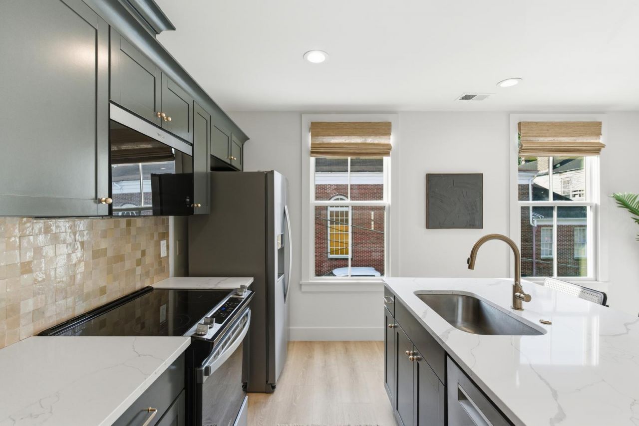 4 President Place Photo 15