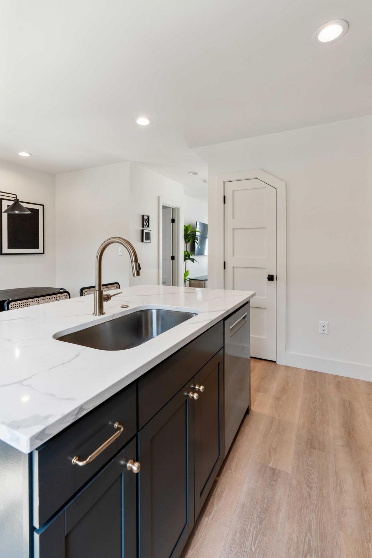 4 President Place Photo 18