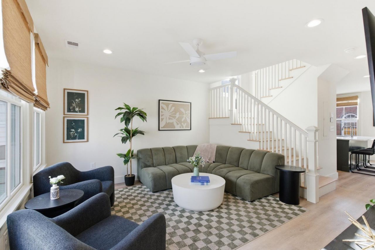 4 President Place Photo 8