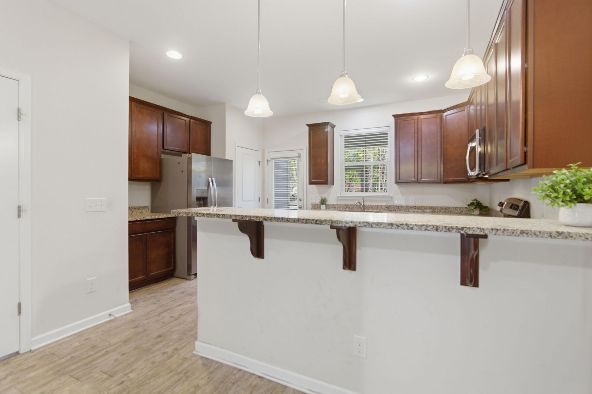 7890 Skillmaster Court Photo 17