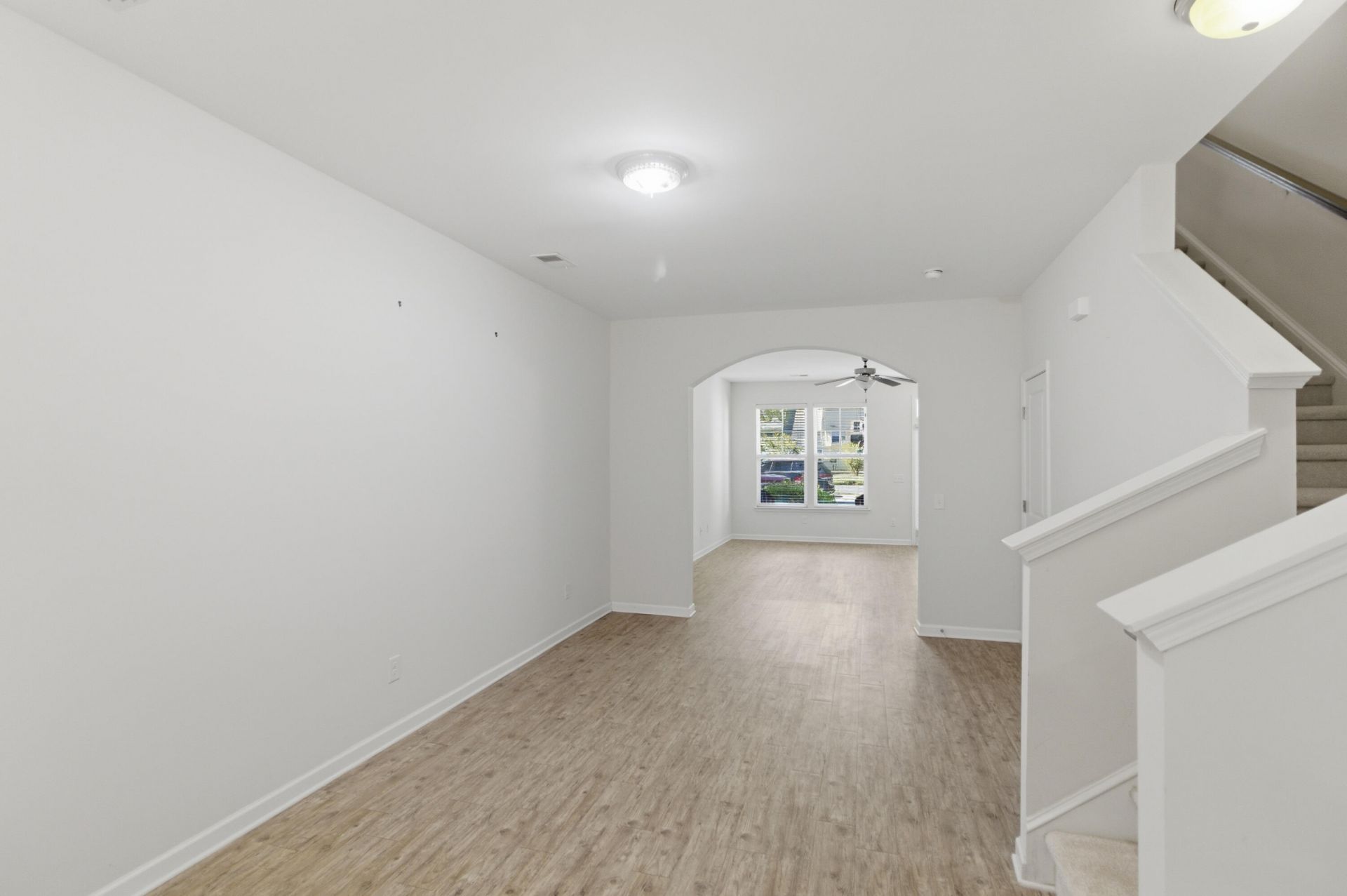 7890 Skillmaster Court Photo 27