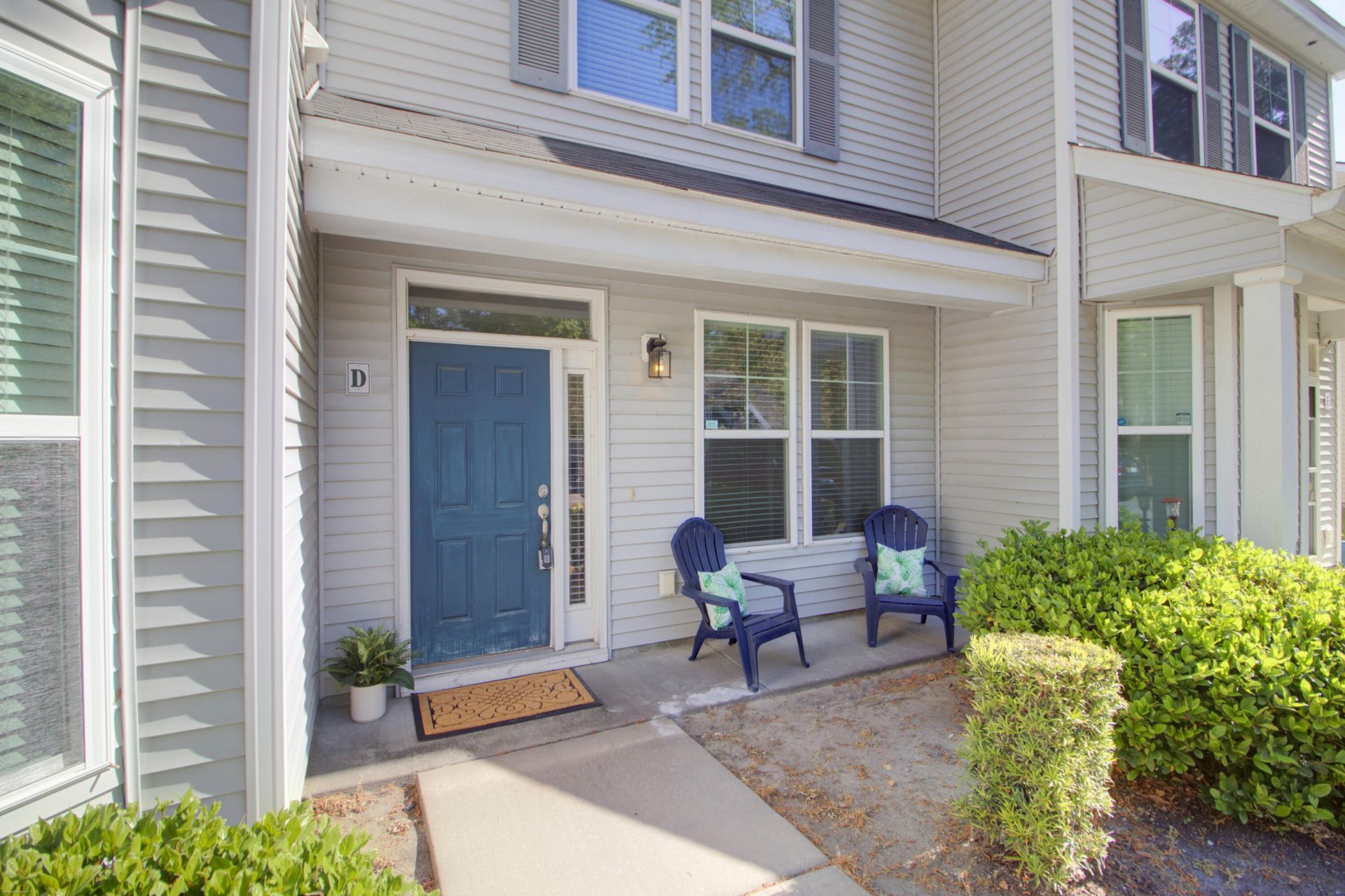 7890 Skillmaster Court Photo 3