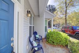 7890 Skillmaster Court photo 4