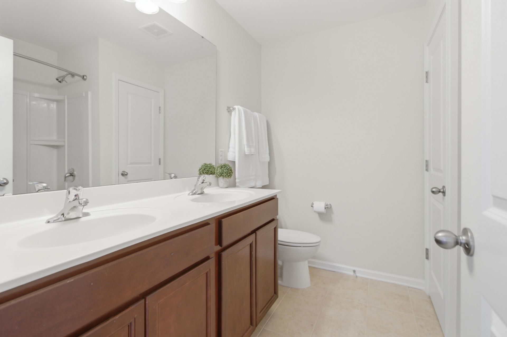 7890 Skillmaster Court Photo 40