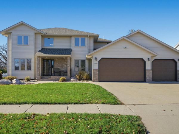 4213 S Rivershore Drive , Moorhead, MN 56560