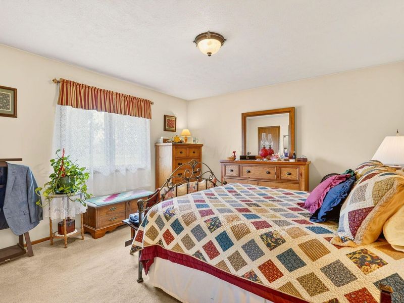 510 Circle Drive, London, OH 43140 Photo 19