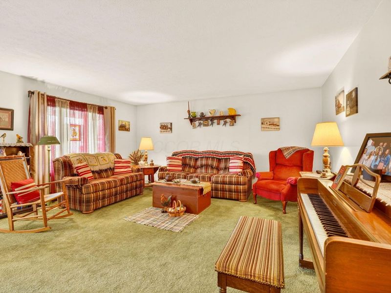 510 Circle Drive, London, OH 43140 Photo 27