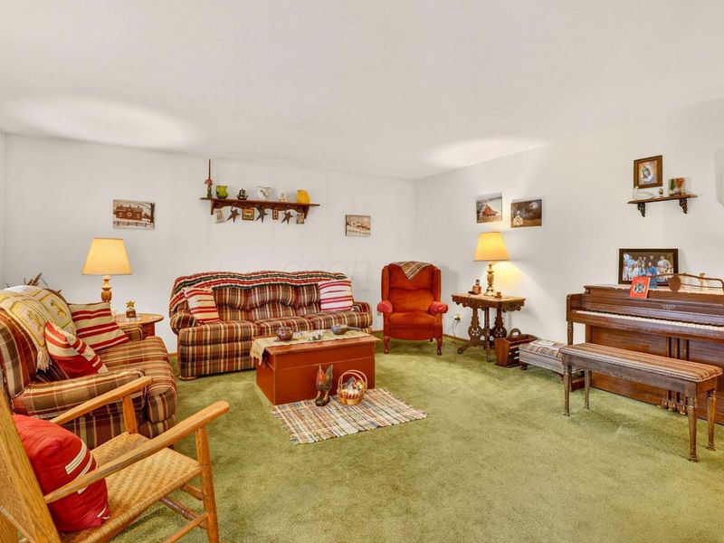 510 Circle Drive, London, OH 43140 Photo 29