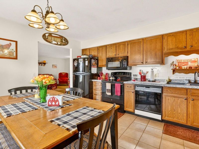 510 Circle Drive, London, OH 43140 Photo 33