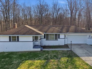 14100 Old Mansfield Road , Mount Vernon, OH 43050