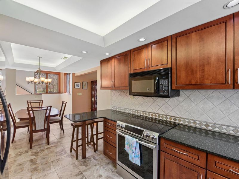 1681 Van Blaricum Road , Cincinnati, OH 45233 Photo 19