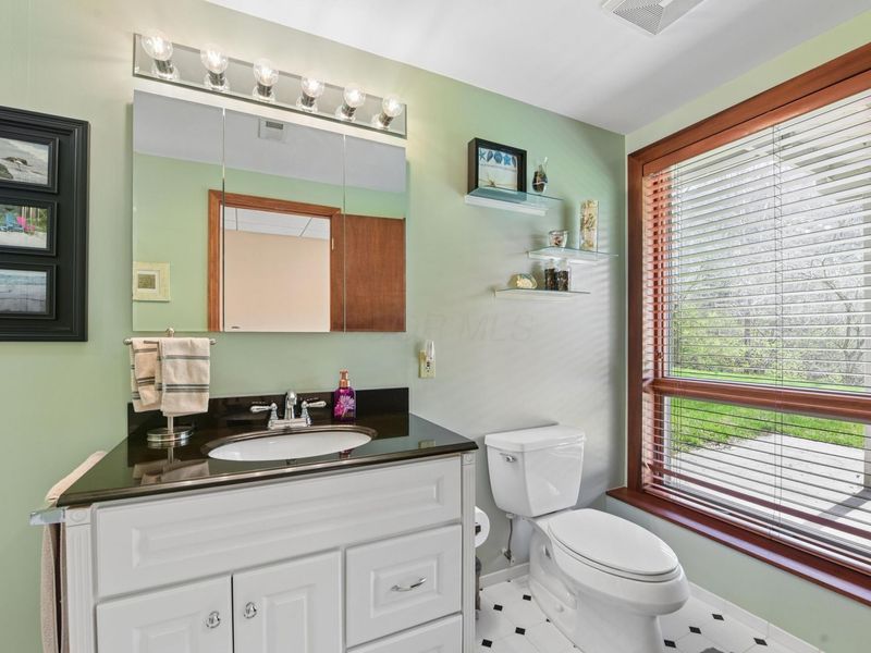 1681 Van Blaricum Road , Cincinnati, OH 45233 Photo 41