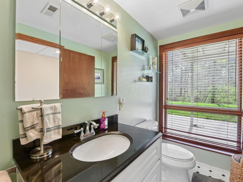 1681 Van Blaricum Road , Cincinnati, OH 45233 Photo 42