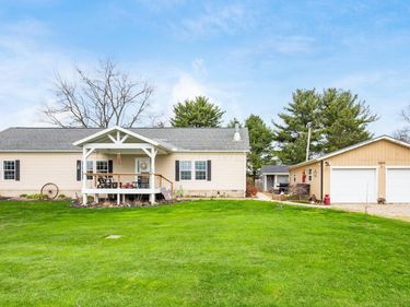 43428 Township Road 55 , Coshocton, OH 43812