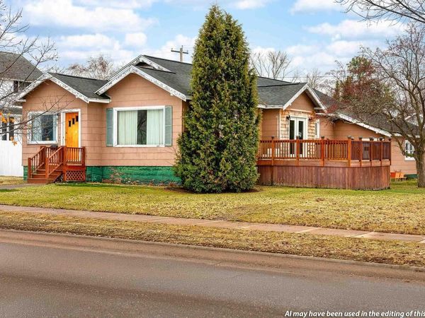 1017 W 9th Ave, Ashland, WI 54806