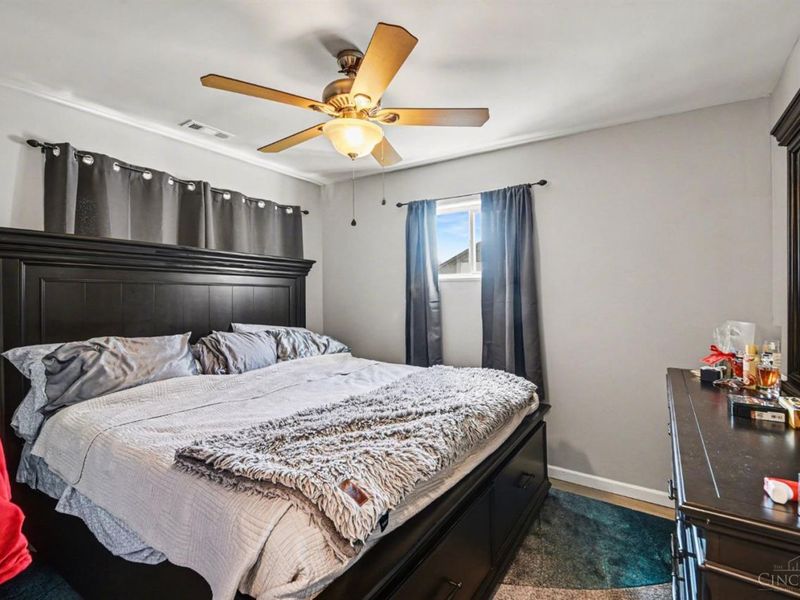 8241 Georgianna Drive, Cincinnati, OH 45239 Photo 12