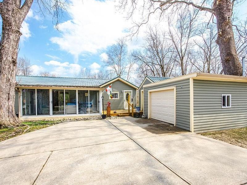 70 Alfreda Drive, Hamilton, OH 45013 Photo 2