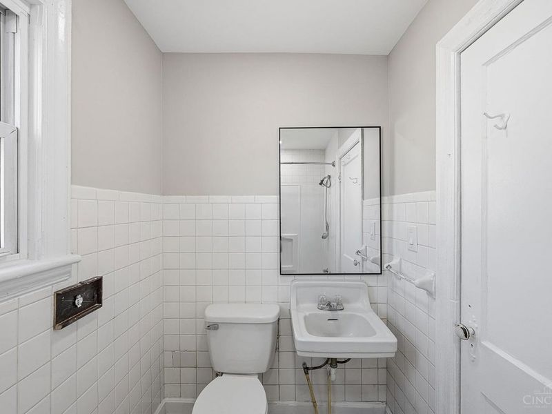 2021 Carolina, Middletown, OH 45044 Photo 12