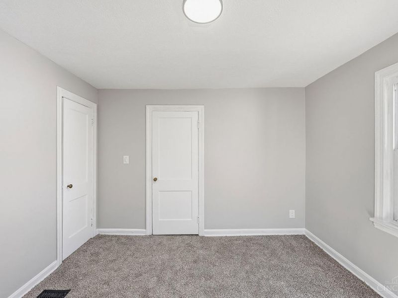 2021 Carolina, Middletown, OH 45044 Photo 14