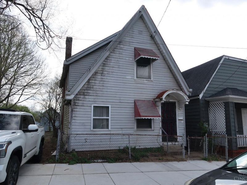 3742 Beekman Street, Cincinnati, OH 45223 Photo 2