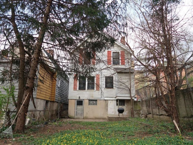 3742 Beekman Street, Cincinnati, OH 45223 Photo 3