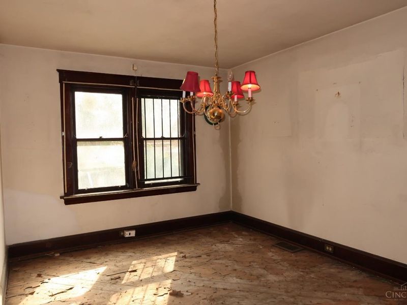 3742 Beekman Street, Cincinnati, OH 45223 Photo 9