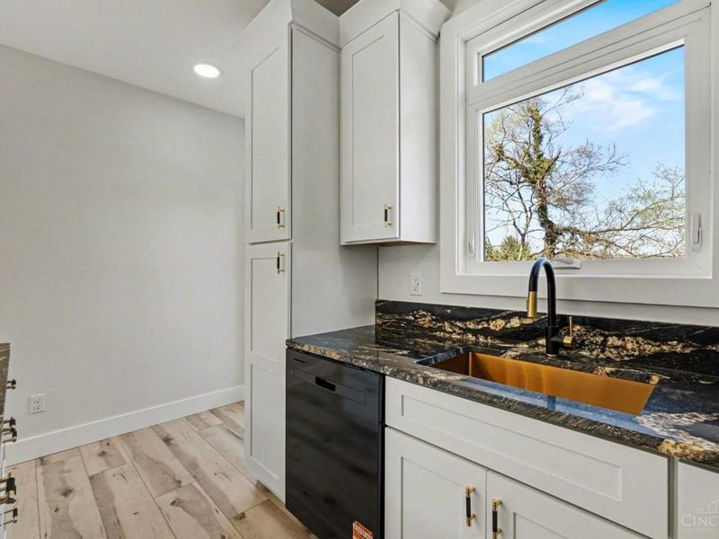 5532 Dunning Place, Cincinnati, OH 45227 Photo 7