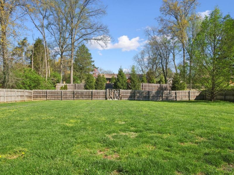 496 E Elm Drive, Pierce Twp, OH 45255 Photo 14