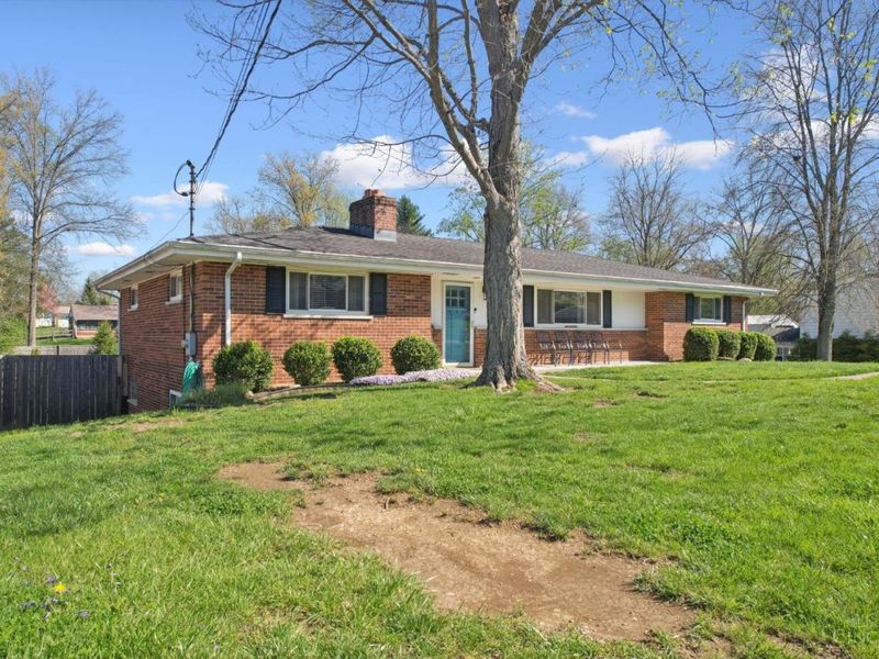 496 E Elm Drive, Pierce Twp, OH 45255 Photo 2