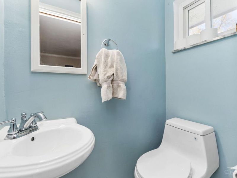 496 E Elm Drive, Pierce Twp, OH 45255 Photo 32