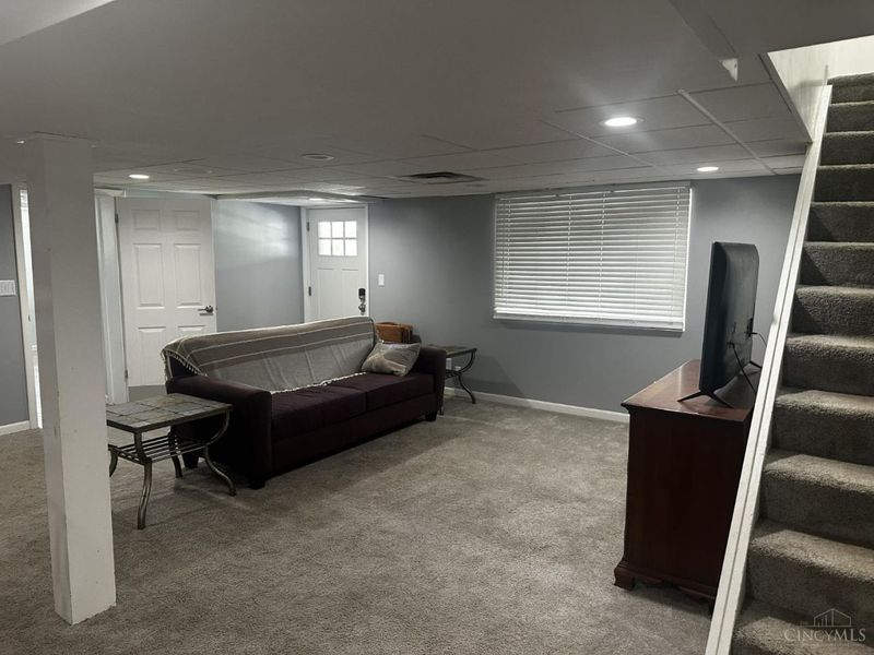 496 E Elm Drive, Pierce Twp, OH 45255 Photo 9