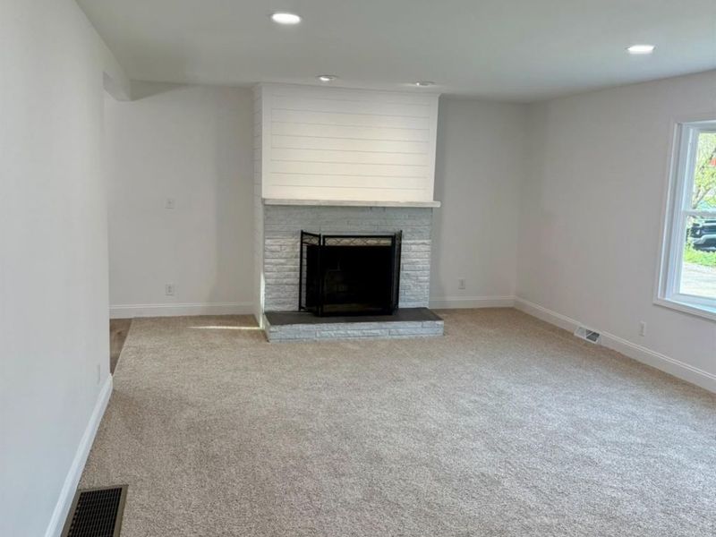 110 N Miami Street, Trenton, OH 45067 Photo 3