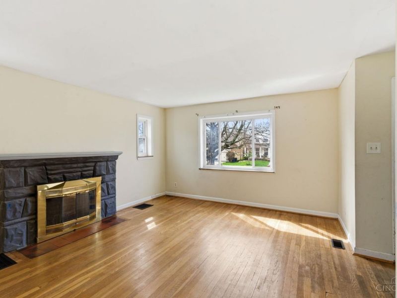 7124 Sanoma Avenue, Madeira, OH 45243 Photo 5