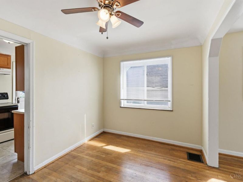 7124 Sanoma Avenue, Madeira, OH 45243 Photo 9