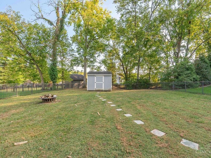 7389 Southside Avenue, Madeira, OH 45243 Photo 17