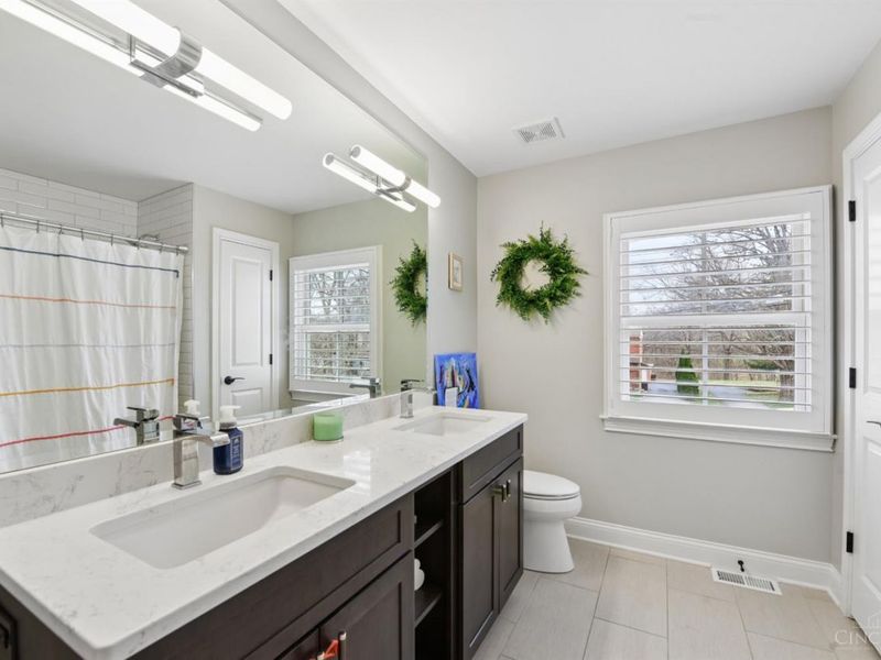 7913 Cooper Road, Montgomery, OH 45242 Photo 28