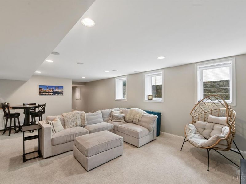 7913 Cooper Road, Montgomery, OH 45242 Photo 32