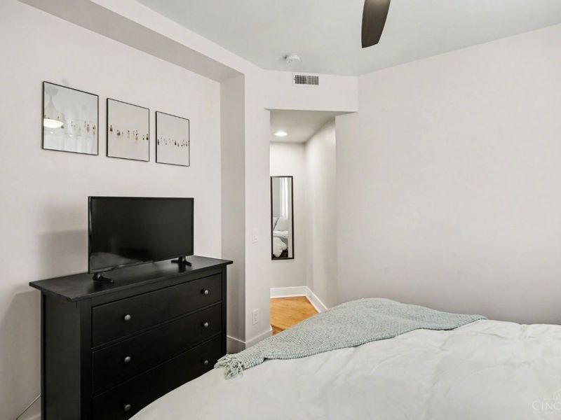 2356 Park Avenue, Unit 104A, Cincinnati, OH 45206 Photo 10