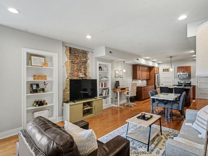 2356 Park Avenue, Unit 104A, Cincinnati, OH 45206 Photo 5