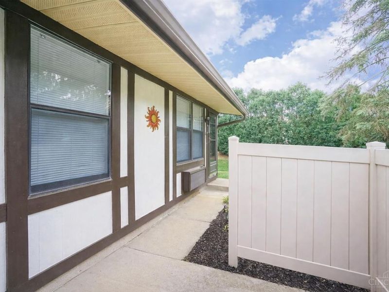 3120 Birchway Drive, Cincinnati, OH 45251 Photo 13