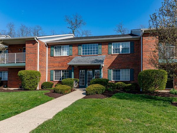 9620 Crosley Farm Drive, Unit 27, Colerain Twp, OH 45251