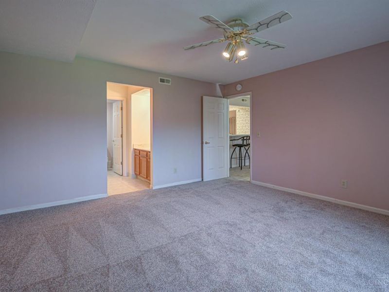 9620 Crosley Farm Drive, Unit 27, Colerain Township, OH 45251 Photo 20